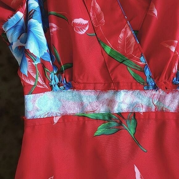 Vtg Royal Hawaiian red floral flutter sleeve faux wrap maxi dress - Picture 5 of 9